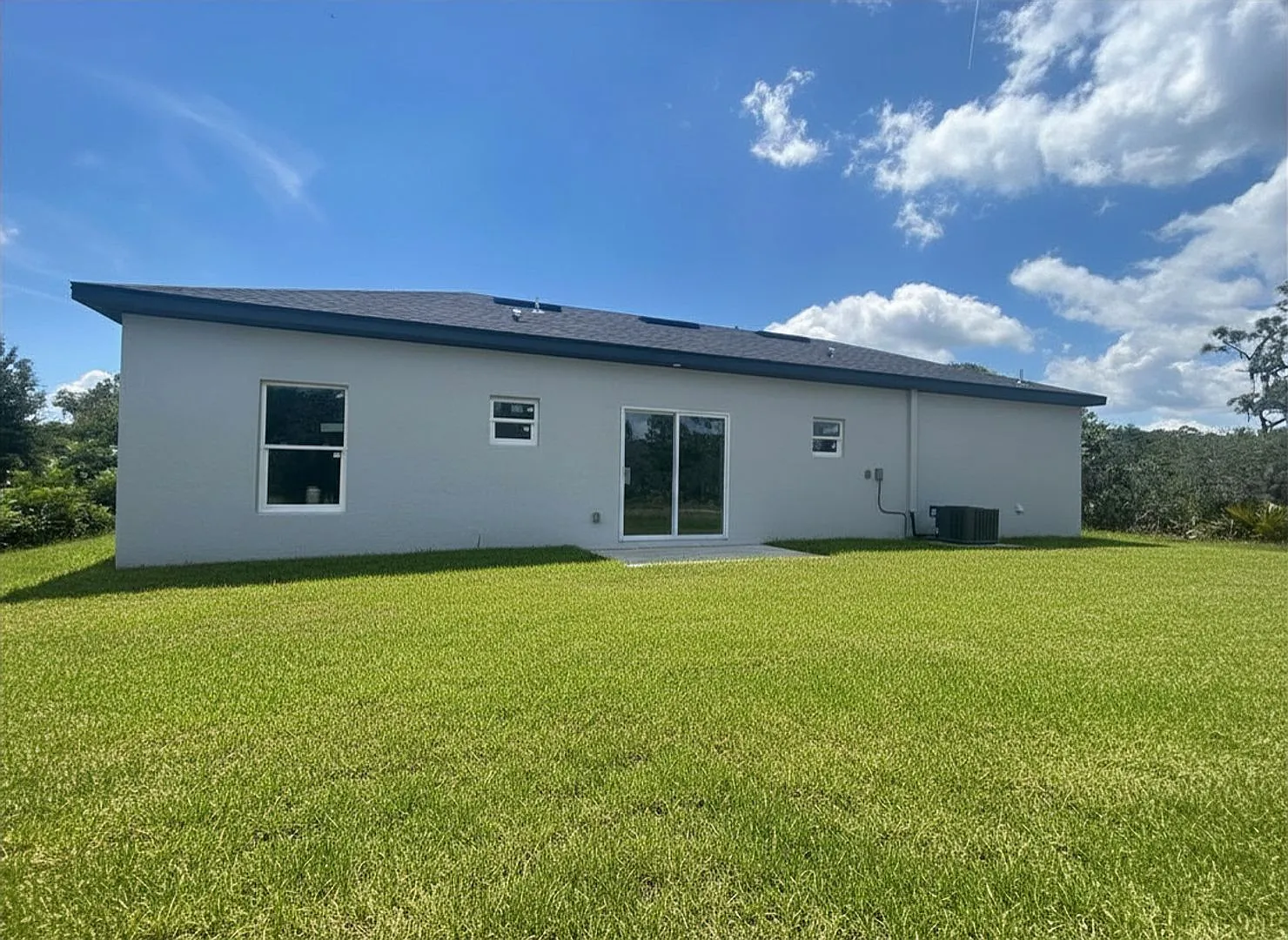 New Construction! Modern 3br/2ba Home With Garage-Peaceful Lake Placid Location — Photo 3