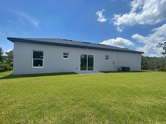 3rd image of 544 Highlands Lake Dr