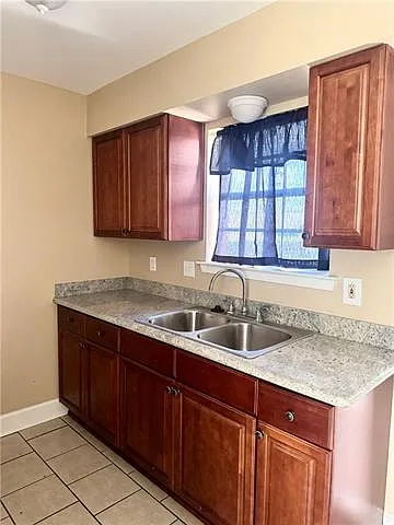 900 Jeffrey Ct #D — Photo 8
