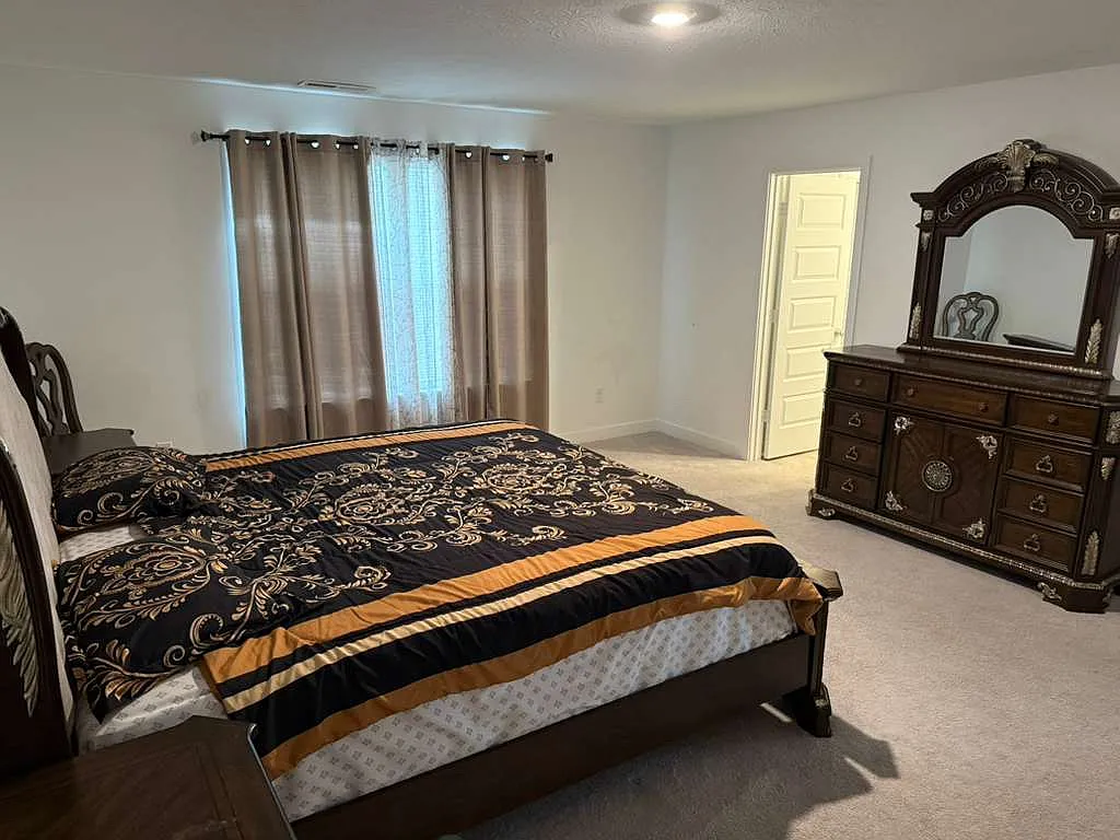 8605 Strabet Dr — Photo 4