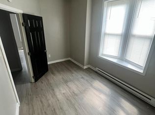 305 N Evans St FLOOR 1, Pottstown, PA 19464