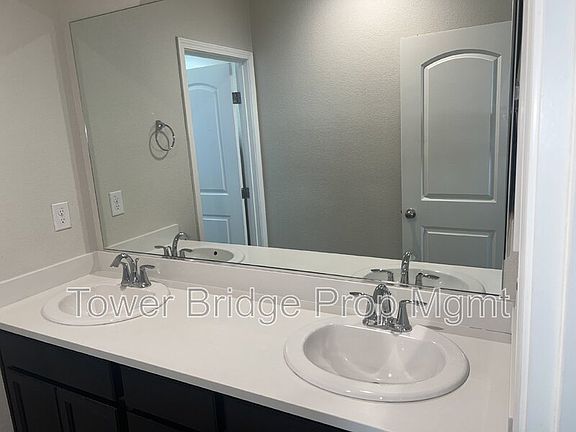 4th image of 1837 Terracina Dr