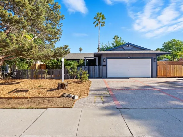 848 Del Norte Dr, Livermore, CA 94551