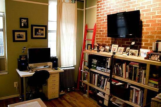 2nd image of 311 E 105th St APT 1D