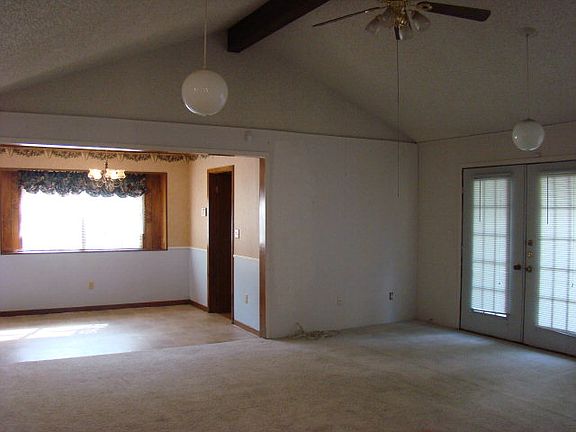 5th image of 1001 Rushwood Dr