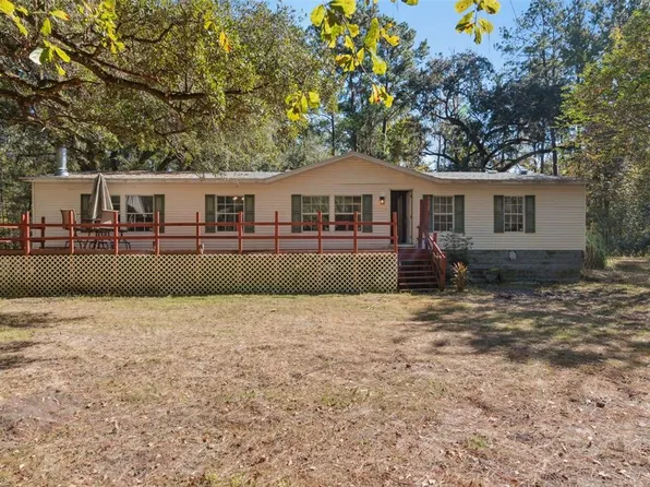 17059 N Highway 329, Reddick, FL 32686