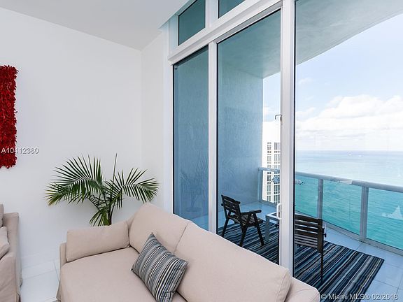 2nd image of 17555 Collins Ave #A1111