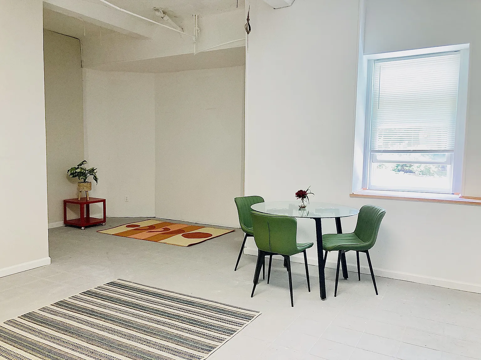 2 bed, 1100 sqft, $1,290 — Photo 4