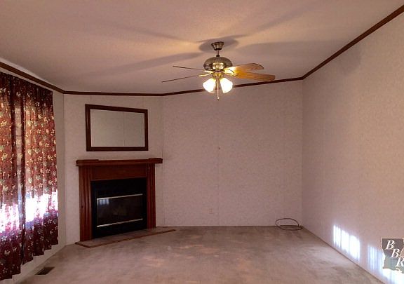 5th image of 194 Blakefield Dr