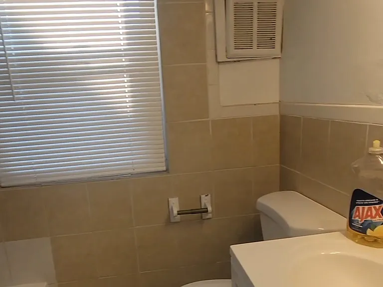 35 Bailey St #2 — Photo 3