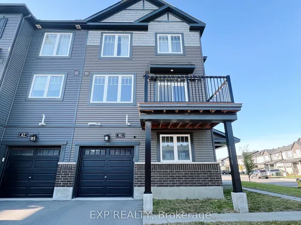 40 Teelin Cir, Ottawa, ON K2J 6V1