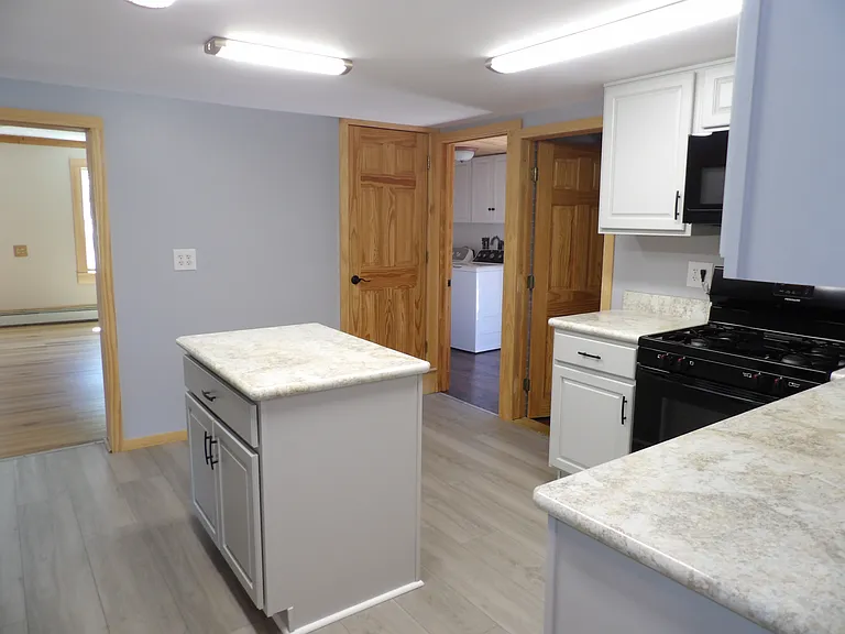 3058 Delaware Tpke — Photo 12