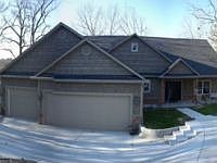 1st image of 31 Brompton Dr