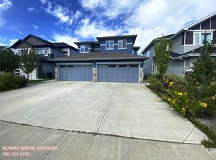 754 Berg Loop, Leduc, AB T9E 1G8