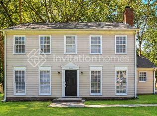 7105 Lea Wood Ln, Charlotte, NC 28227
