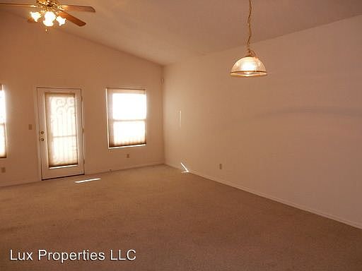 3rd image of 4705 Eyota Dr NW