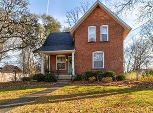 145 Forest St, Wellington, OH 44090