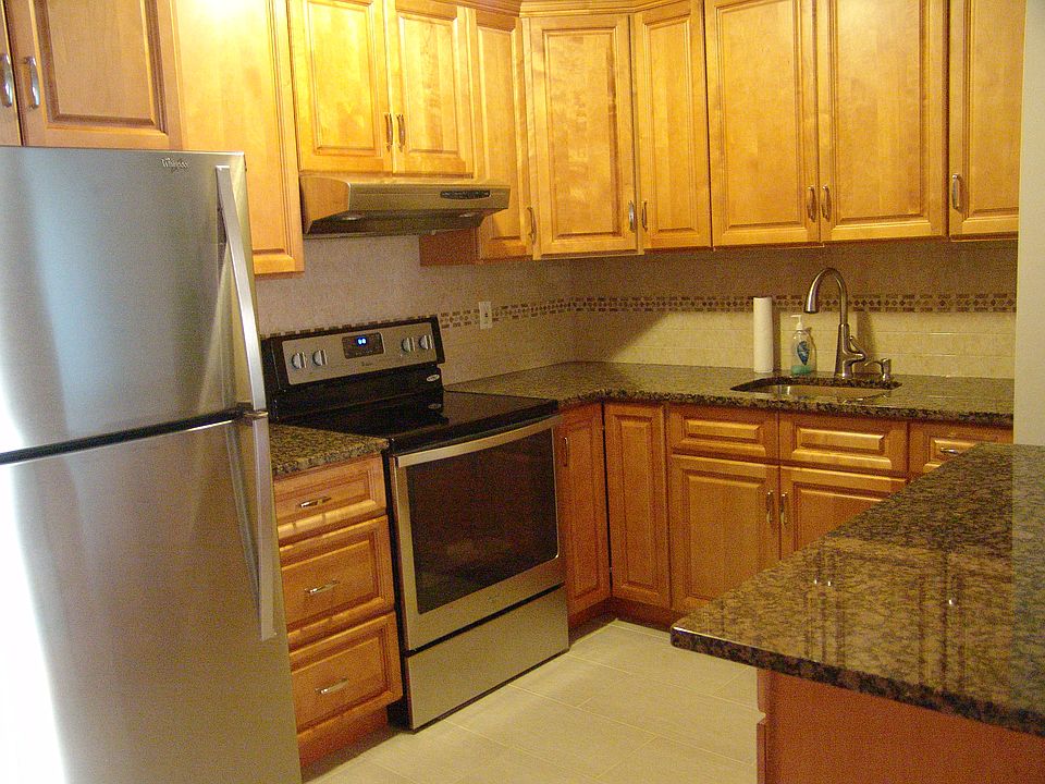 1st image of 3139 43rd St #2