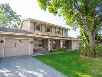 9237 W Green View Ct #9237, Milwaukee, WI, 53224
