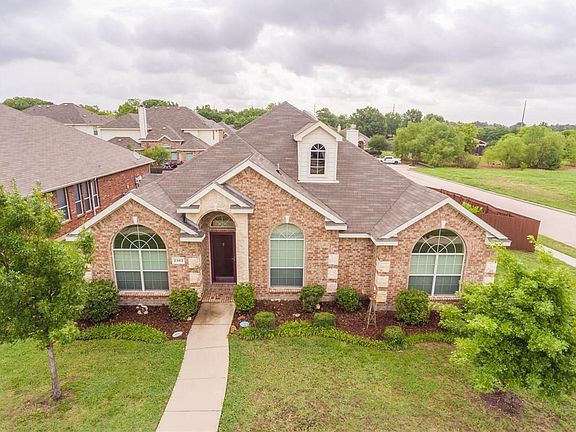 2nd image of 2302 River Canyon Ln