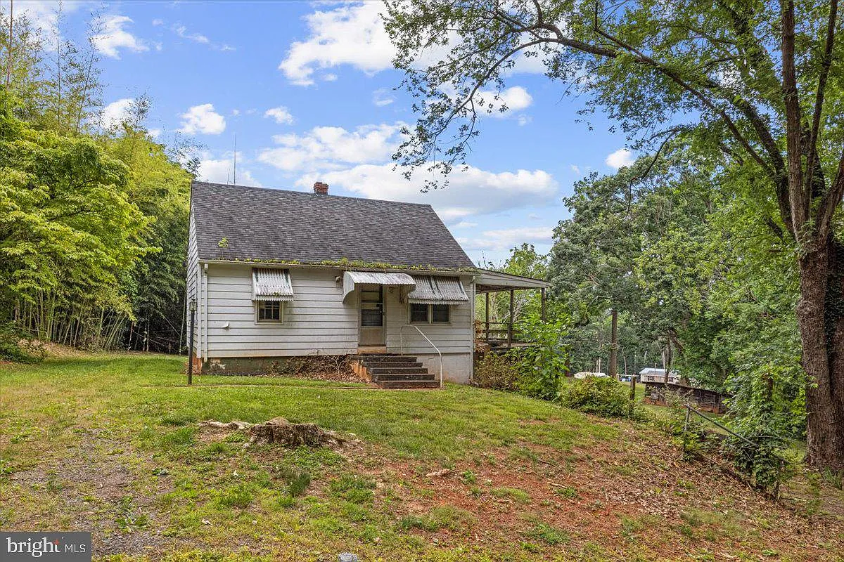 14251 Miller Rd photo 1
