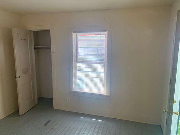 2nd image of 708 Sherman St #708