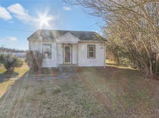 117 Pioneer Rd, Suffolk, VA 23437