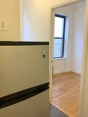 Rented by Corcoran | media 17