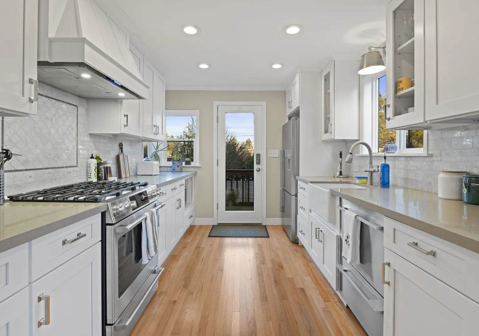 3BR 2BA Ballard Blue, Seattle — Photo 3