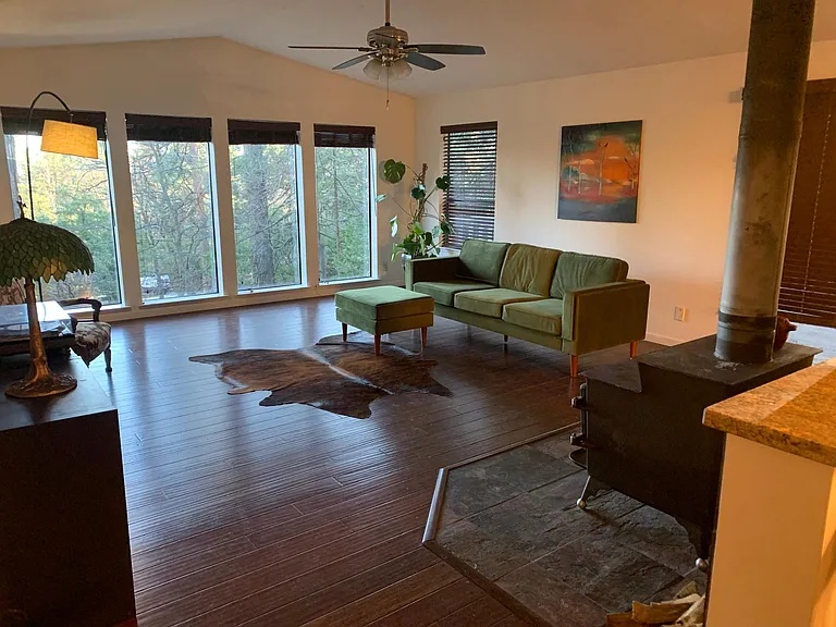 11696 Lower Colfax Rd — Photo 3