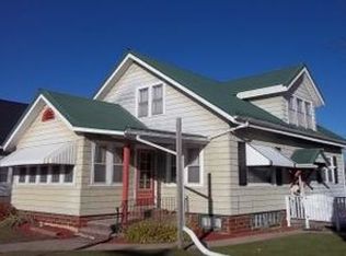 307 S Main St, Garnavillo, IA 52049