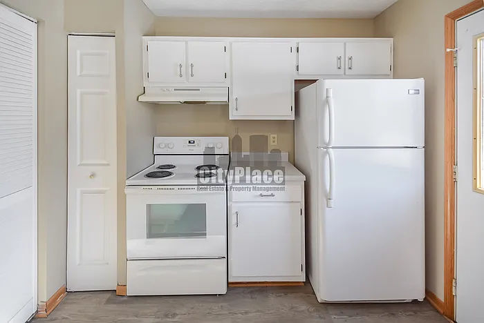 47 Meadow Ct W — Photo 10
