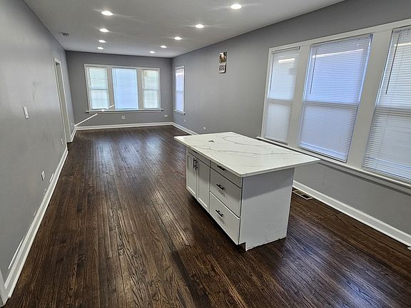 4th image of 10906 S Eggleston Ave