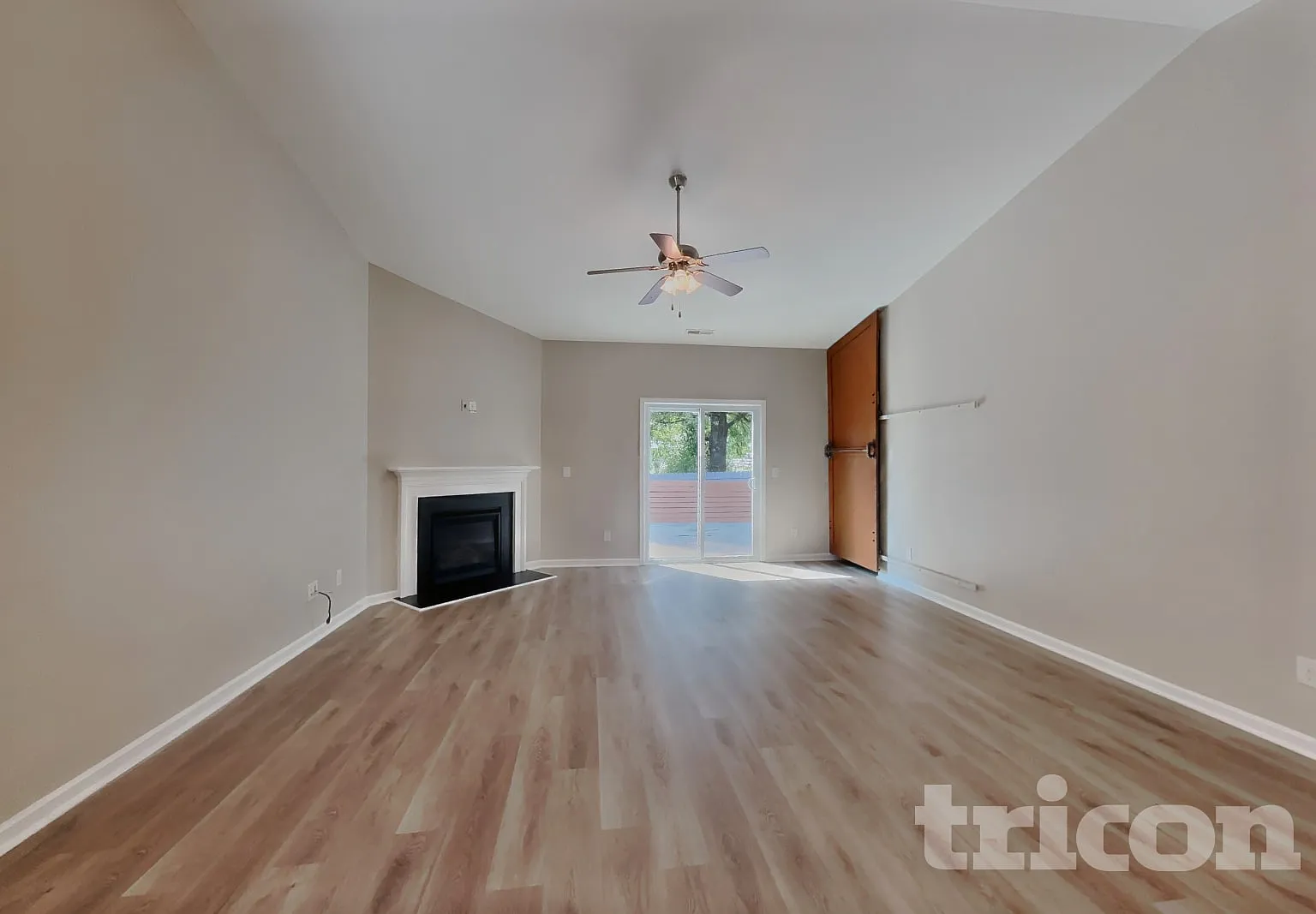 909 Wild Lilac Court Zebulon NC — Photo 2
