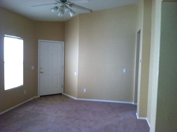 4th image of 955 S Tucana Ln