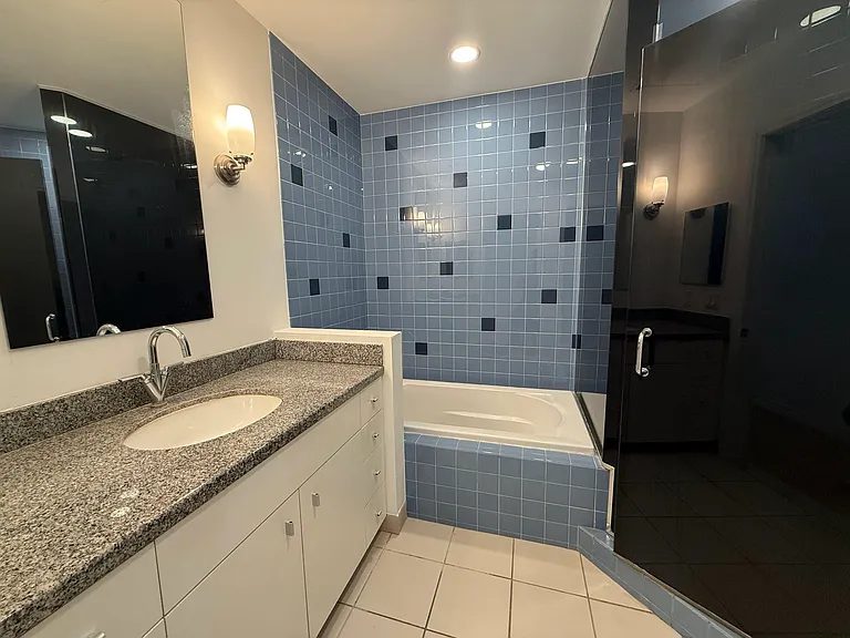 1100 Wilshire Blvd #2005 — Photo 12