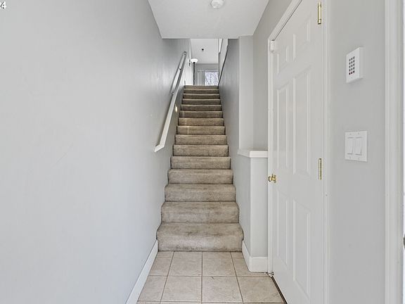 2nd image of 1710 SE 110th Ct
