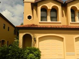 27016 Adriana Cir APT 201, Bonita Springs, FL 34135