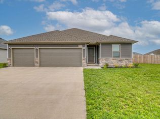 1536 S Whitaker Ave, Republic, MO 65738