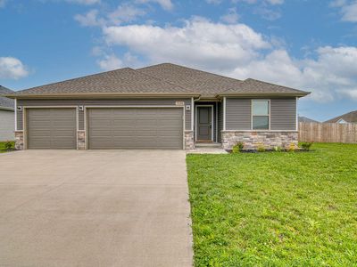 1536 S Whitaker Avenue, Republic, MO, 65738