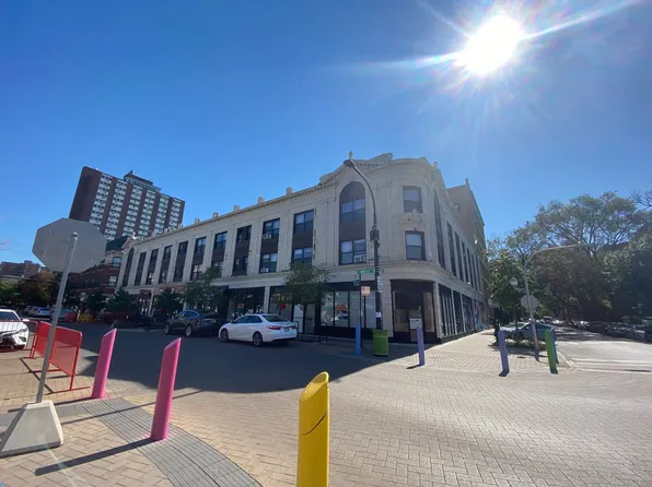 1023 Argyle Pl #223, Chicago, IL 60640