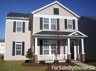 141 Townpark Dr, Bermuda Run, NC 27006