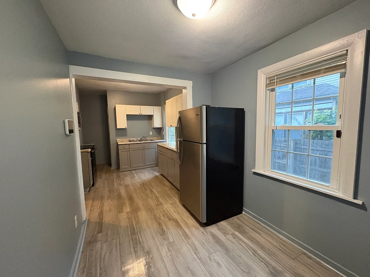 4 bed, 1322 sqft, $1,600 — Photo 4