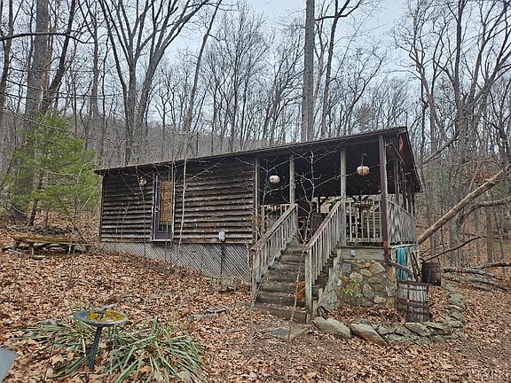 4th image of 1605 Weatherwood Dr