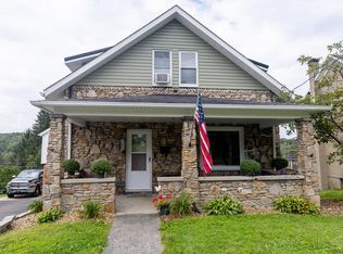 3302 Graham Ave, Windber, PA 15963