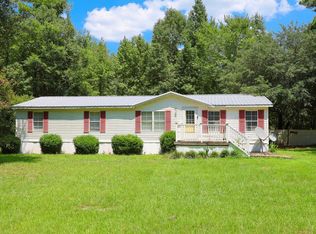 13290 Pee Dee Rd S, Galivants Ferry, SC 29544
