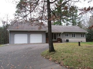 5612 Squirrel Dr, Rhinelander, WI 54501