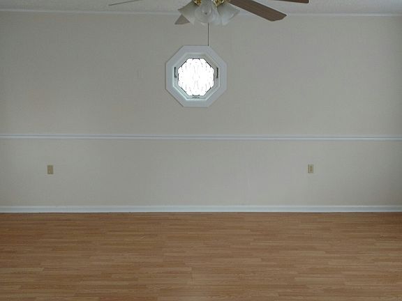 3rd image of 202 Tecumsah Ave