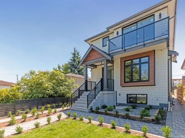 2836 E 16th Ave #1, Vancouver, BC V5M 2M1