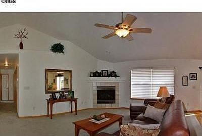 3rd image of 409 Dogwood Ct